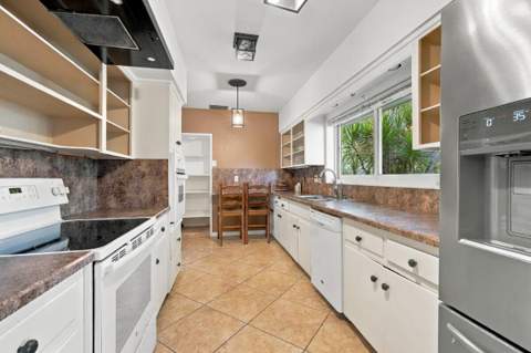 1431 S Ocean Boulevard #Unit 28, Pompano Beach FL - photo 8 of 27