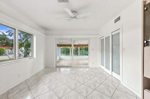 1431 S Ocean Boulevard #Unit 28, Pompano Beach FL - photo 14 of 27