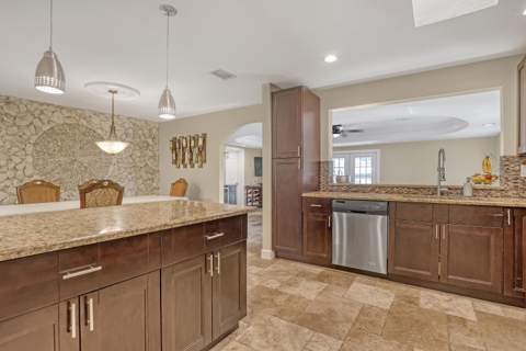 11920 41st Court, West Palm Beach FL - photo 9 of 48