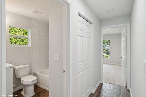 636 35th Street, West Palm Beach FL - photo 13 of 19