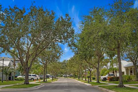 10691 SW Waterway Lane, Port St. Lucie FL - photo 24 of 52