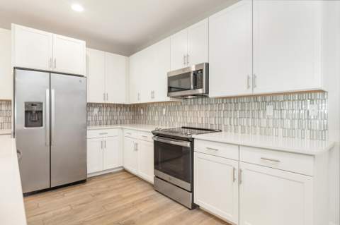 3764 Lambert Avenue, West Palm Beach FL - photo 10 of 25