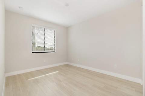3764 Lambert Avenue, West Palm Beach FL - photo 19 of 25