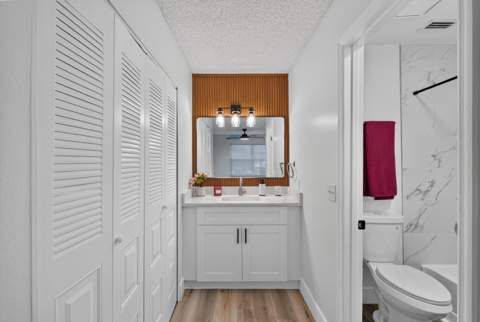 2557 SE Robin Circle, Port St. Lucie FL - photo 16 of 36