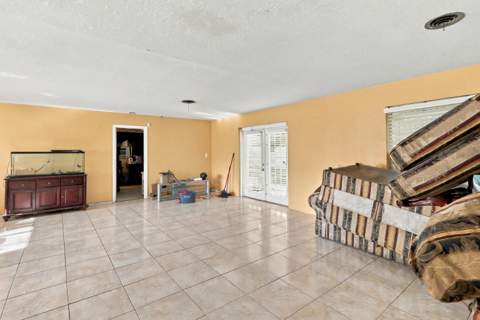 430 N Ware Drive, West Palm Beach FL - photo 10 of 32