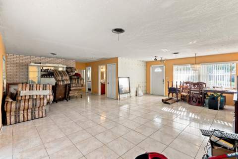 430 N Ware Drive, West Palm Beach FL - photo 11 of 32