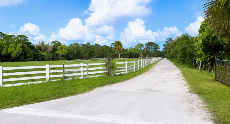 2 bedroom Single Family Residence at 1812 B Road, Loxahatchee Groves, Loxahatchee Groves — photo 2