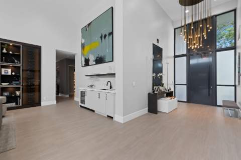 2424 NE 27th Avenue, Fort Lauderdale FL - photo 12 of 40