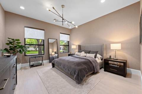 2424 NE 27th Avenue, Fort Lauderdale FL - photo 18 of 40