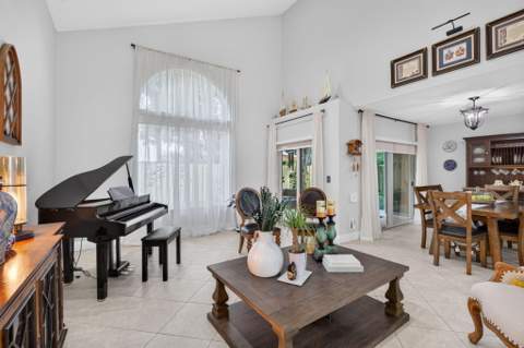 10531 NW 11th Court, Plantation FL - photo 7 of 54