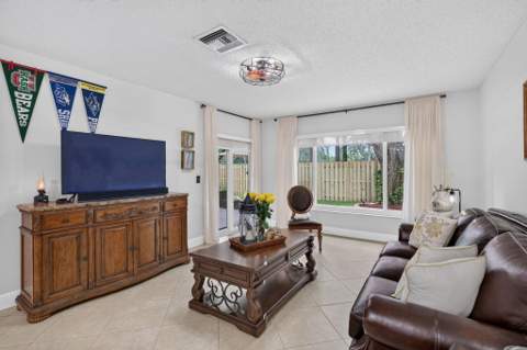 10531 NW 11th Court, Plantation FL - photo 23 of 54