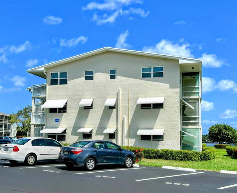 1 bedroom Condominium at 350 Horizons E #106, Sterling Village, Boynton Beach — photo 3