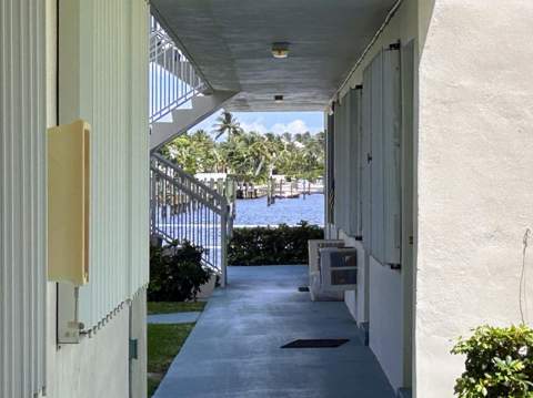350 Horizons E #106, Boynton Beach FL - photo 7 of 41