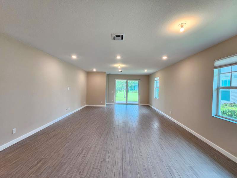 3 bedroom Villa at 1284 Haywagon Trail, Arden, The Acreage — photo 5