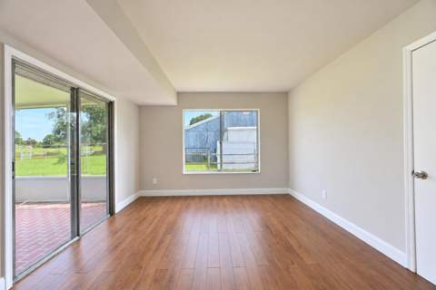 1697 SE Burgundy Lane, Port St. Lucie FL - photo 16 of 36