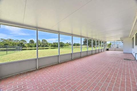 1697 SE Burgundy Lane, Port St. Lucie FL - photo 19 of 36