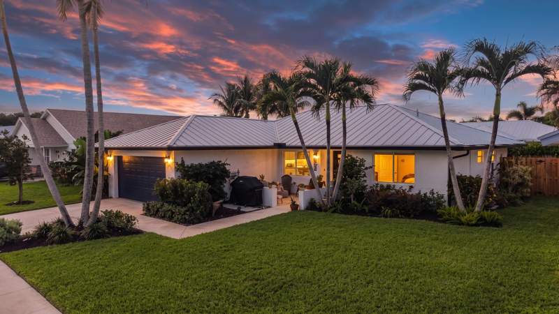 3 bedroom Single Family Residence at 129 Stillwater Circle, Indian Creek Ph V, Jupiter — photo 3
