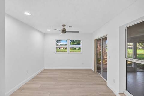 5642 Forest Oaks Terrace, Delray Beach FL - photo 12 of 45