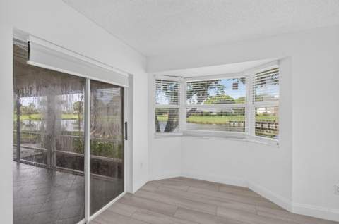 5642 Forest Oaks Terrace, Delray Beach FL - photo 16 of 45