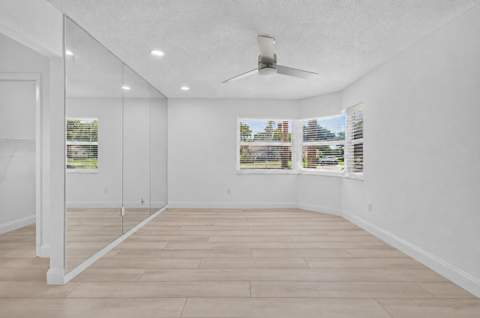 5642 Forest Oaks Terrace, Delray Beach FL - photo 22 of 45