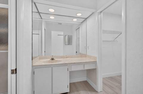 5642 Forest Oaks Terrace, Delray Beach FL - photo 24 of 45