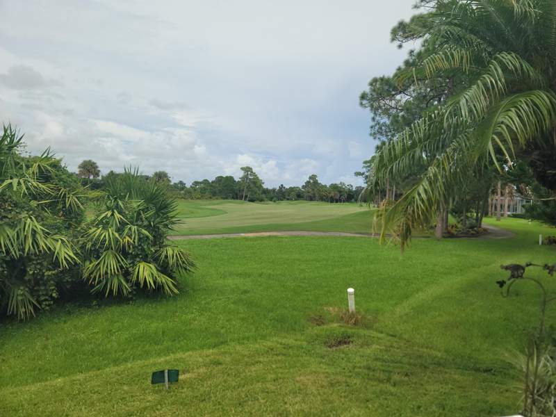 3 bedroom Single Family Residence at 1716 SW Mockingbird Drive, Country Club Pointe, Port St. Lucie — photo 2