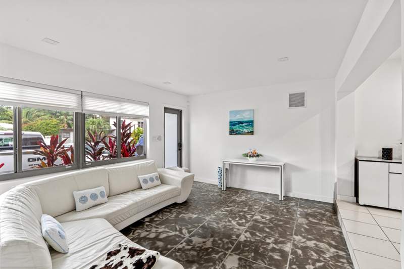 5 bedroom Single Family Residence at 3305 NE 16th Court, Las Olas By The Sea Ext, Fort Lauderdale — photo 3