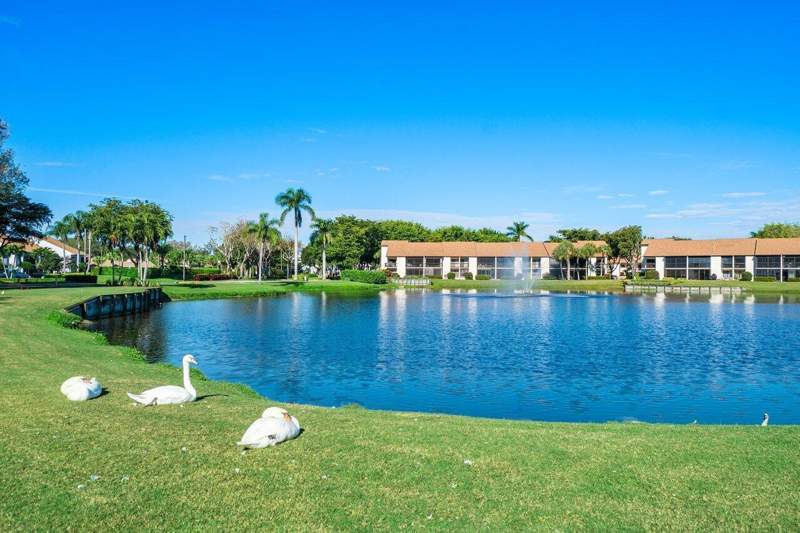 2 bedroom Townhouse at 5355 10th Fairway Drive #2, Townhomes of Boca Delray, Delray Beach — photo 4