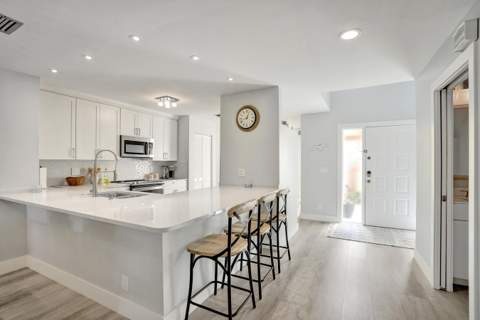 5355 10th Fairway Drive #2, Delray Beach FL - photo 8 of 83