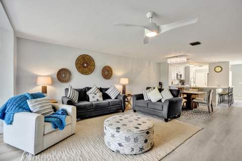5355 10th Fairway Drive #2, Delray Beach FL - photo 24 of 83