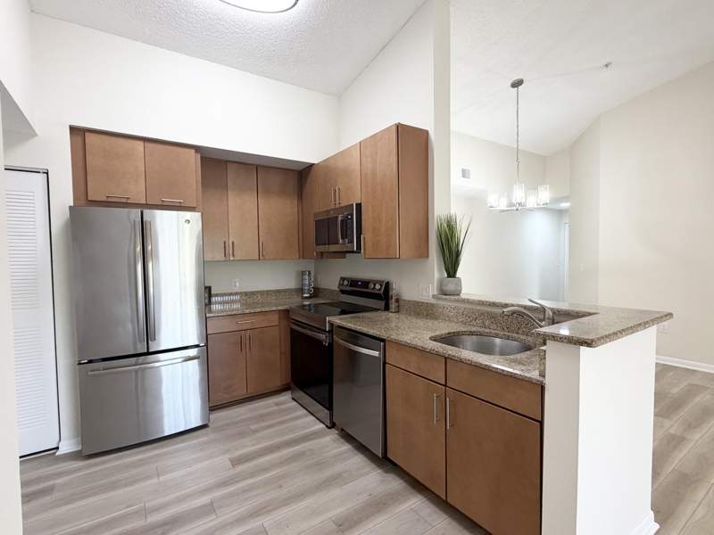 2 bedroom Condominium at 6968 SW 39th Street #F302, Courtyards At Davie Condo, Davie — photo 3