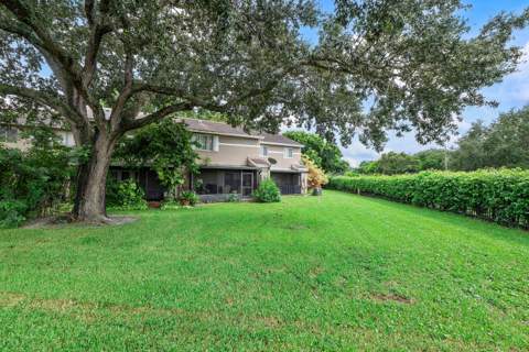 1469 Sussex Drive, North Lauderdale FL - photo 19 of 22