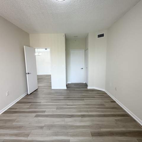 6968 SW 39th Street #F302, Davie FL - photo 15 of 33