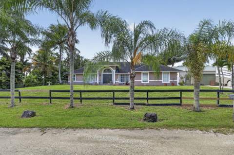 10920 Barn Road, Lake Worth FL - photo 7 of 56