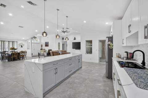 10920 Barn Road, Lake Worth FL - photo 13 of 56