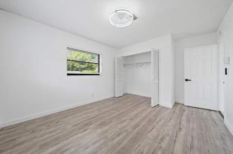 1633 Woods Bend Road, West Palm Beach FL - photo 13 of 27