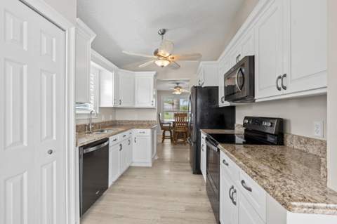 550 Paurotis Lane, Fort Pierce FL - photo 9 of 53