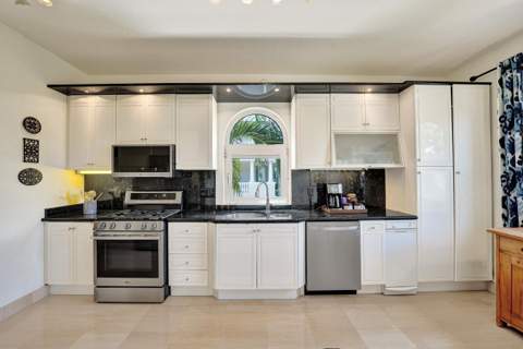 1780 Bay Drive, Pompano Beach FL - photo 20 of 86