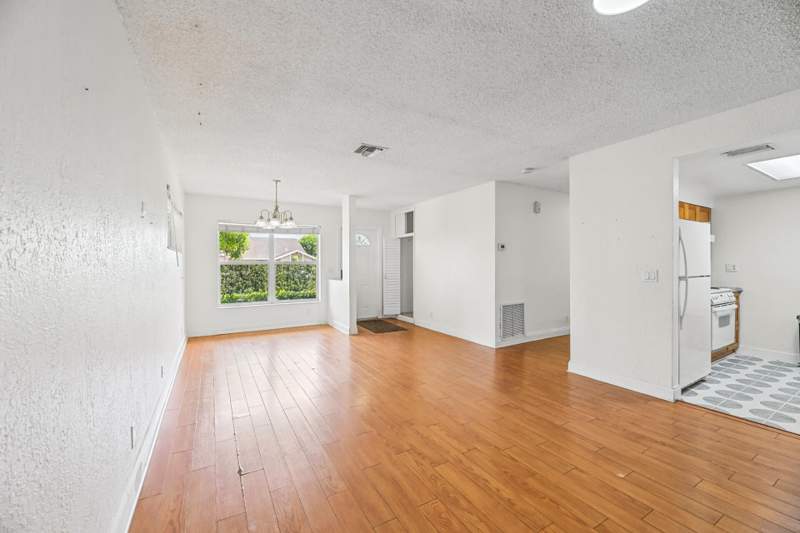 3 bedroom Single Family Residence at 522 Heron Drive, Tropic Palms 1, Delray Beach — photo 3