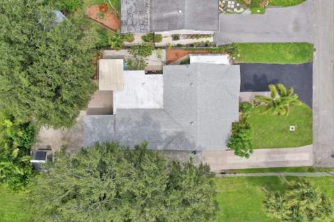 5081 SW 29th Way, Dania Beach FL - photo 9 of 52