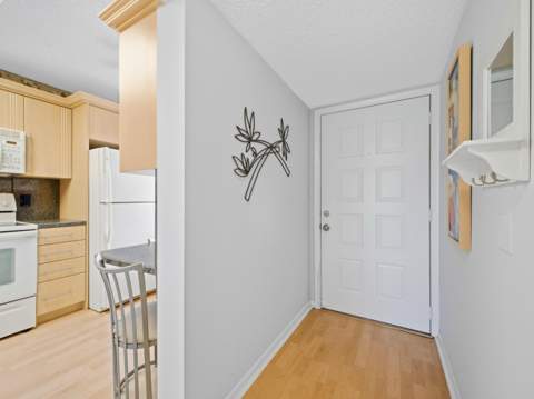 7145 Huntington Lane #205, Delray Beach FL - photo 14 of 43
