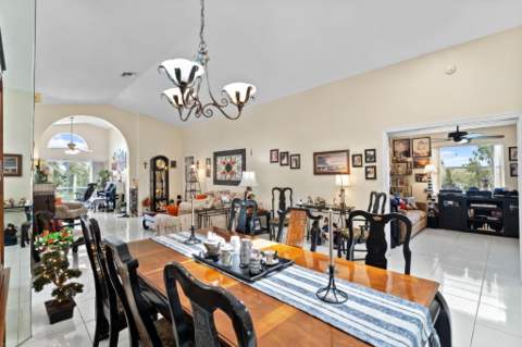 9847 Harbour Lake Circle, Boynton Beach FL - photo 10 of 69