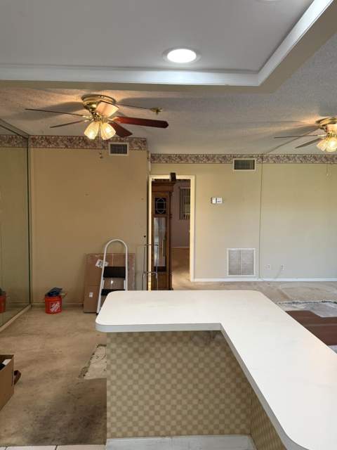 806 SE 7th Street #308, Deerfield Beach FL - photo 9 of 12