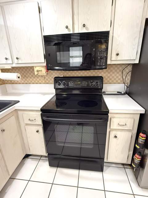 806 SE 7th Street #308, Deerfield Beach FL - photo 10 of 12
