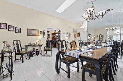 9847 Harbour Lake Circle, Boynton Beach FL - photo 15 of 69