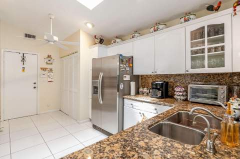 9847 Harbour Lake Circle, Boynton Beach FL - photo 20 of 69