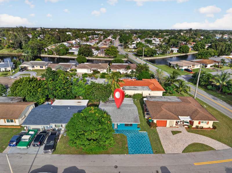 2 bedroom Single Family Residence at 6102 NW 69th Avenue, Mainlands Of Tamarac Lakes, Tamarac — photo 4