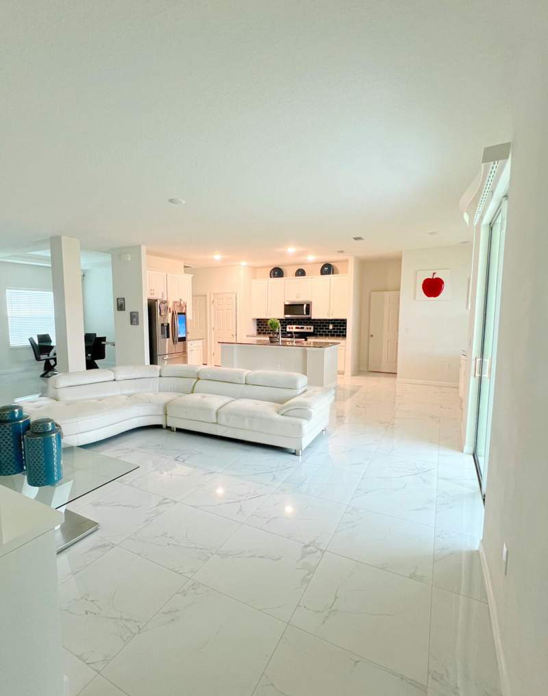 4 bedroom Single Family Residence at 103 SW Grove Avenue, Port St Lucie Section 4, Port St. Lucie — photo 3