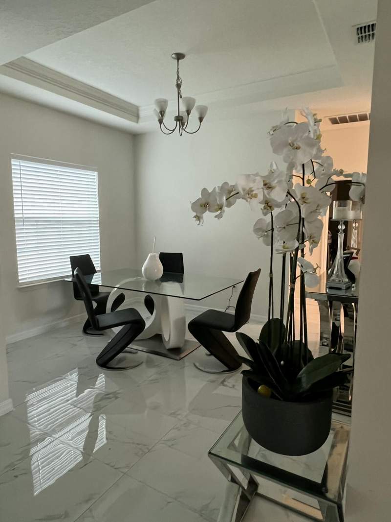 4 bedroom Single Family Residence at 103 SW Grove Avenue, Port St Lucie Section 4, Port St. Lucie — photo 5