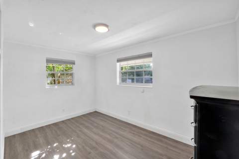 7081 Taylor Street, Hollywood FL - photo 17 of 22